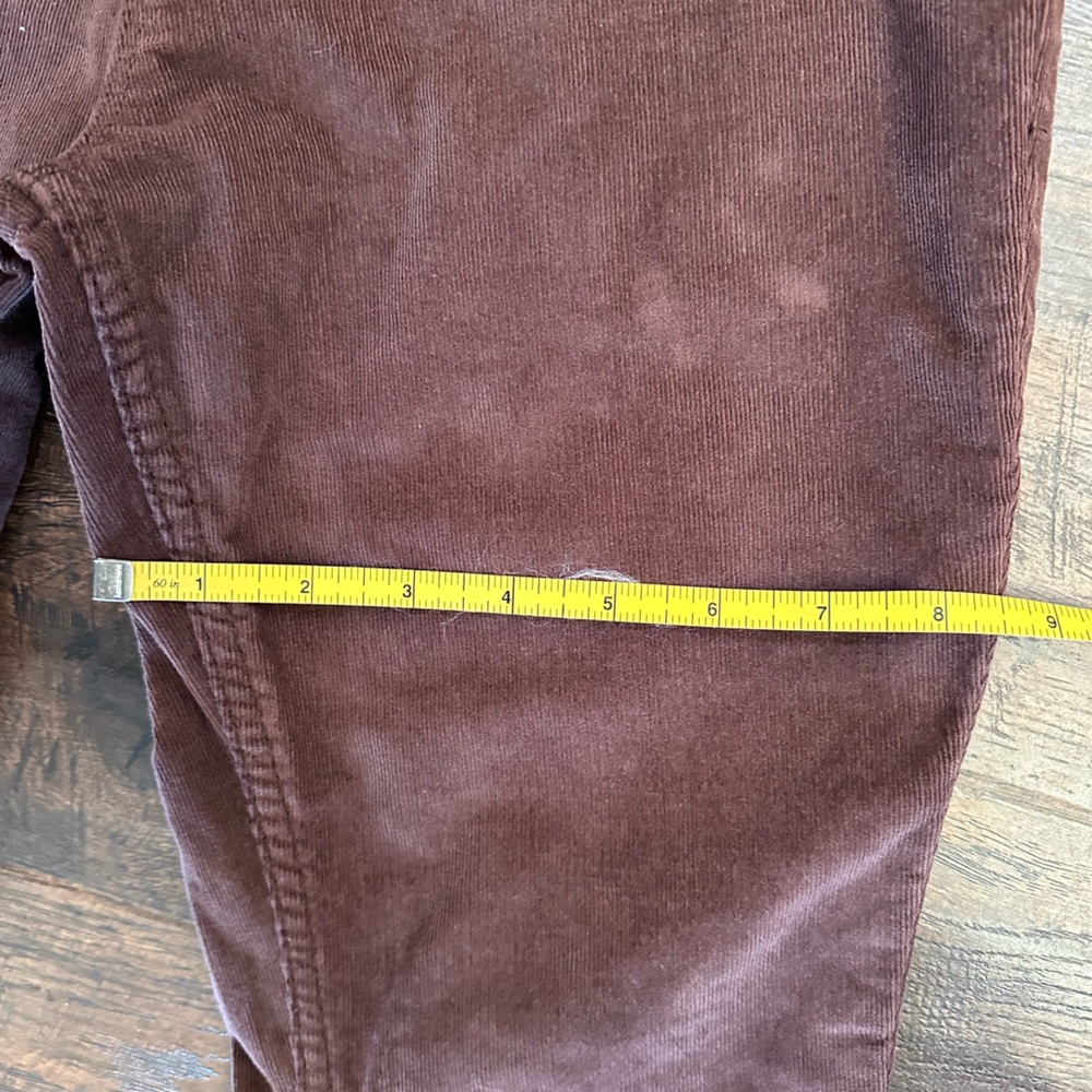 Pacsun Brown Corduroy Low Rise
Flare Pants size 27 great condition side zip - Picture 13 of 17